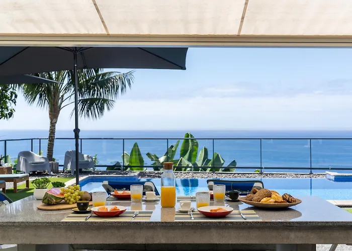 ヴィラ Ourmadeira - Grayci's House