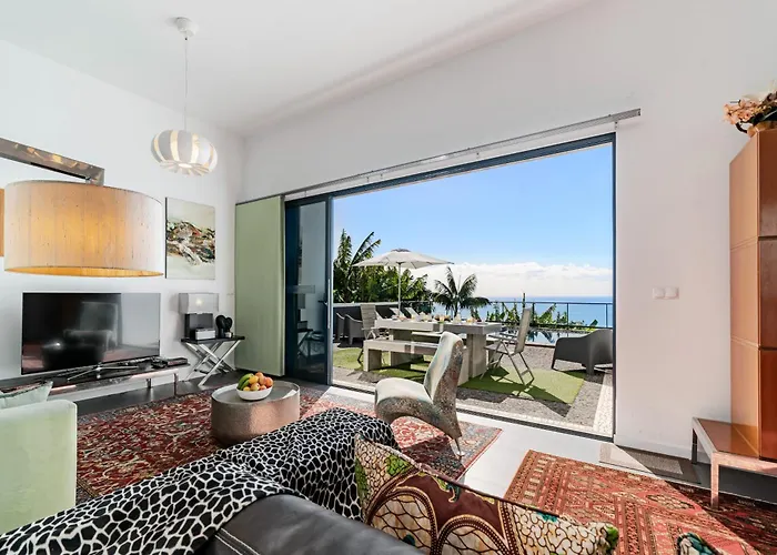 Ourmadeira - Grayci's House Arco da Calheta (Madeira)